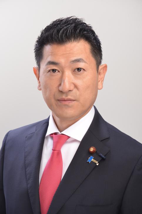 政治家 あかま二郎氏のプロフィール