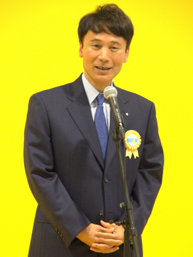 政治家 三反園訓氏のプロフィール